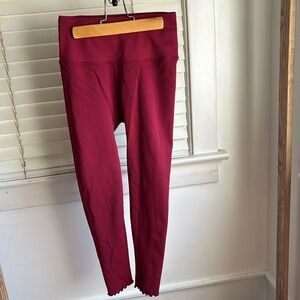 Spiritual Gangster Ruffled Hem Ribbed Knit Legging xs